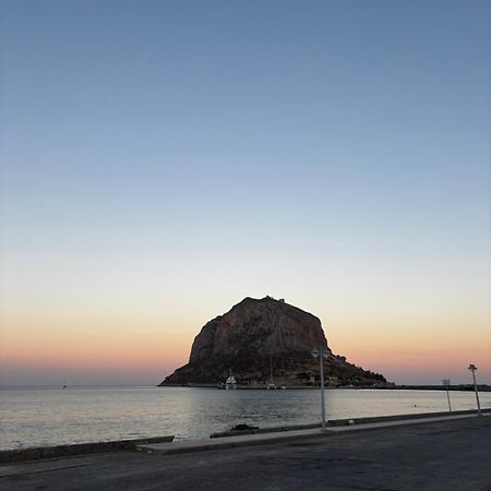 Kanelli΄S Apartments Μονεμβασιά Εξωτερικό φωτογραφία